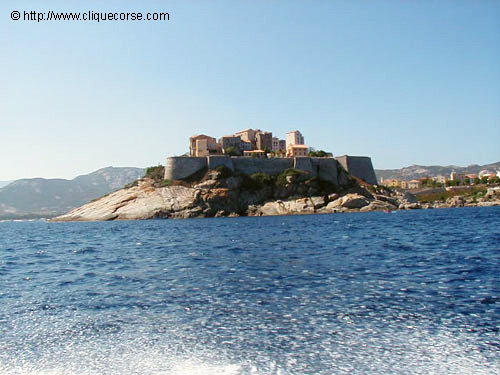 Citadelle Calvi vue de la mer